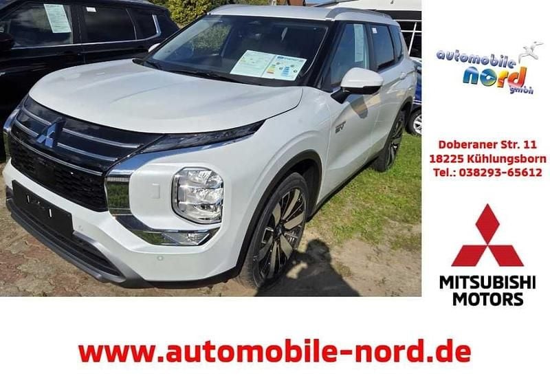 Titanweiß Neu 2025 Mitsubishi Outlander P-HEV Edition SUV | 48.990 € (Guter Preis) - Bild 1/4