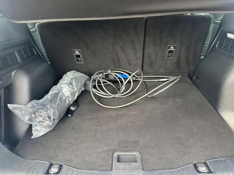 Gebraucht Ford Kuga Titanium 224 PS (164 kW) 2022 Frozen white SUV