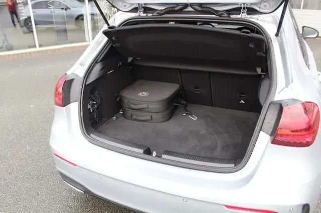 Gebraucht Mercedes A250 AMG 218 PS (160 kW) 2025 Silber Limousine