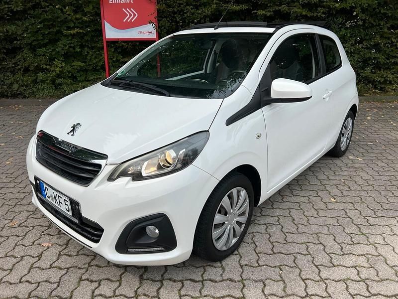 Weiß Gebraucht 2015 Peugeot 108 Kleinwagen | 4.200 € (Guter Preis) - Bild 1/4