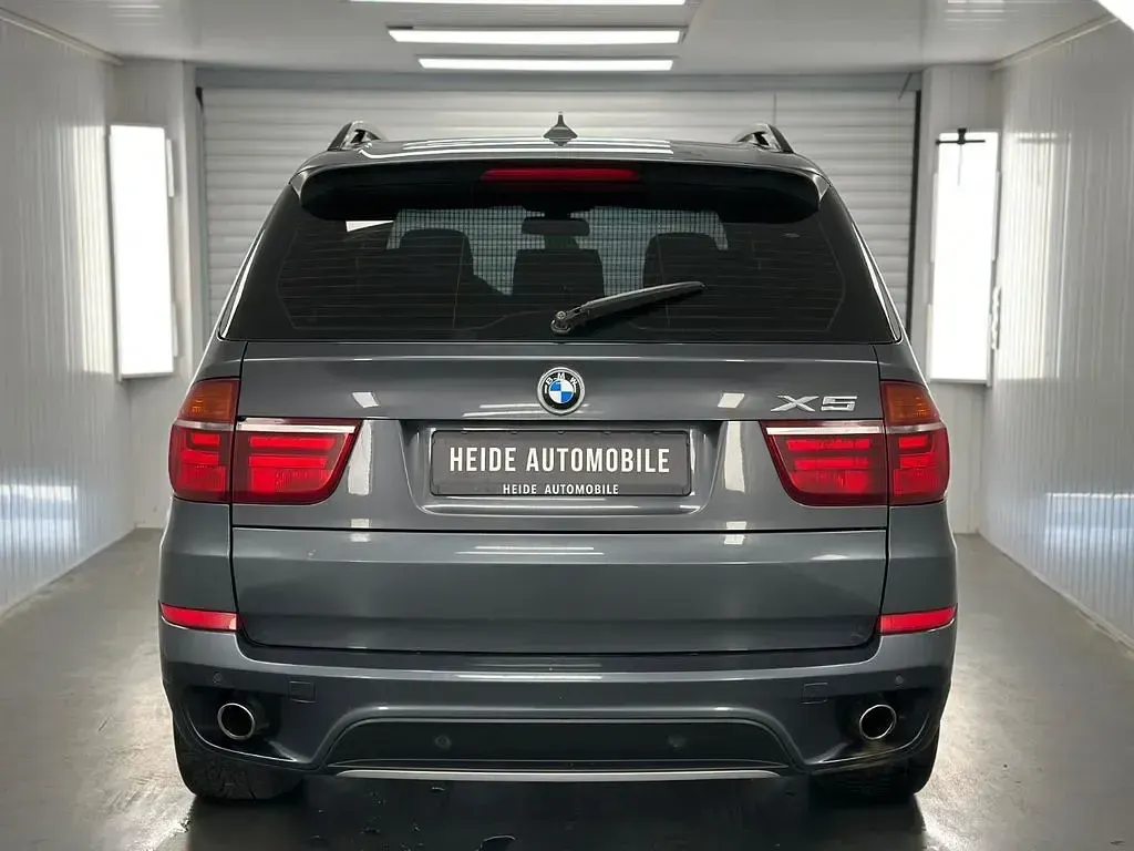 Gebraucht BMW X5 Sport Line 245 PS (180 kW) 2012 Grau SUV