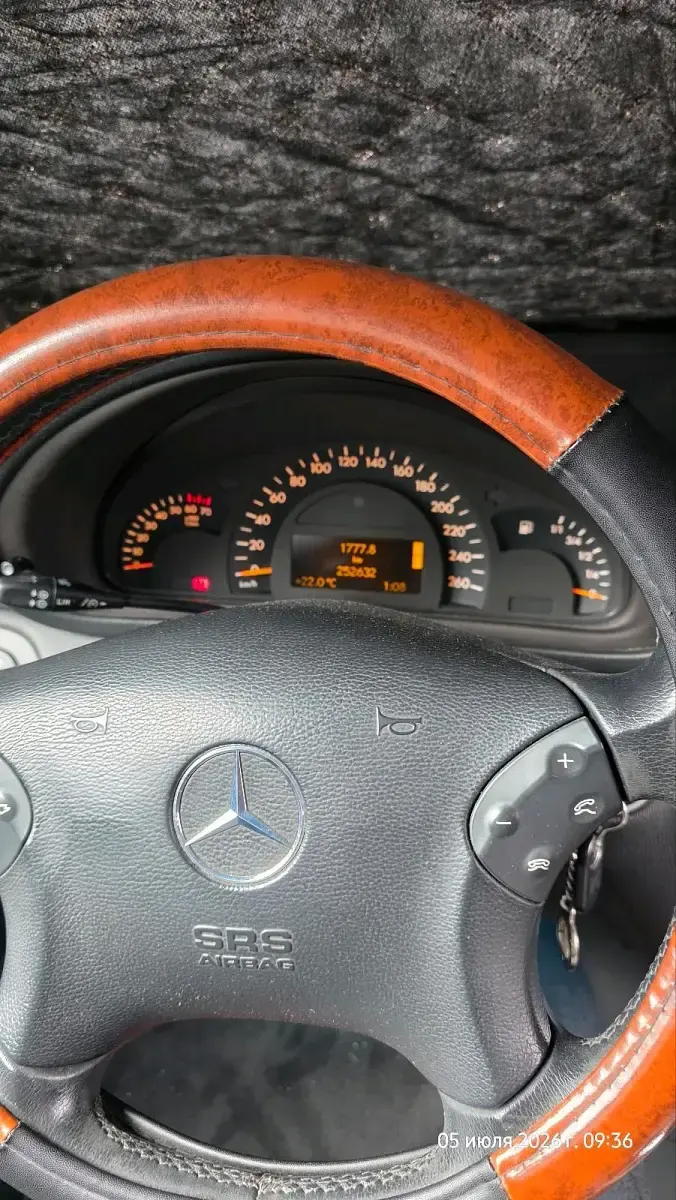 Gebraucht Mercedes C180 143 PS (105 kW) 2003 Andere farben Kombi