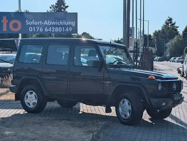 Gebraucht Mercedes G320 215 PS (158 kW) 1998 Schwarz SUV