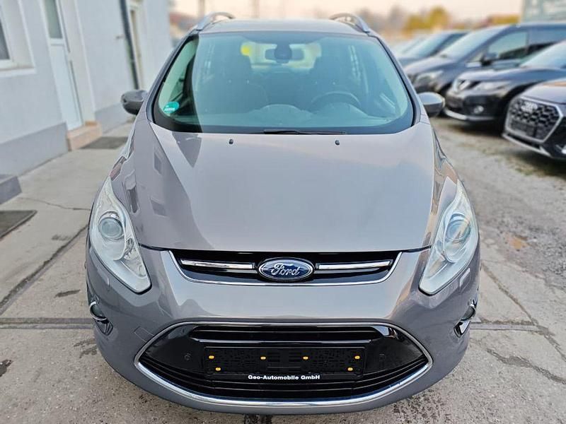 Gebraucht Ford Grand C-Max Titanium 150 PS (110 kW) 2012 Braun Van / Kleinbus