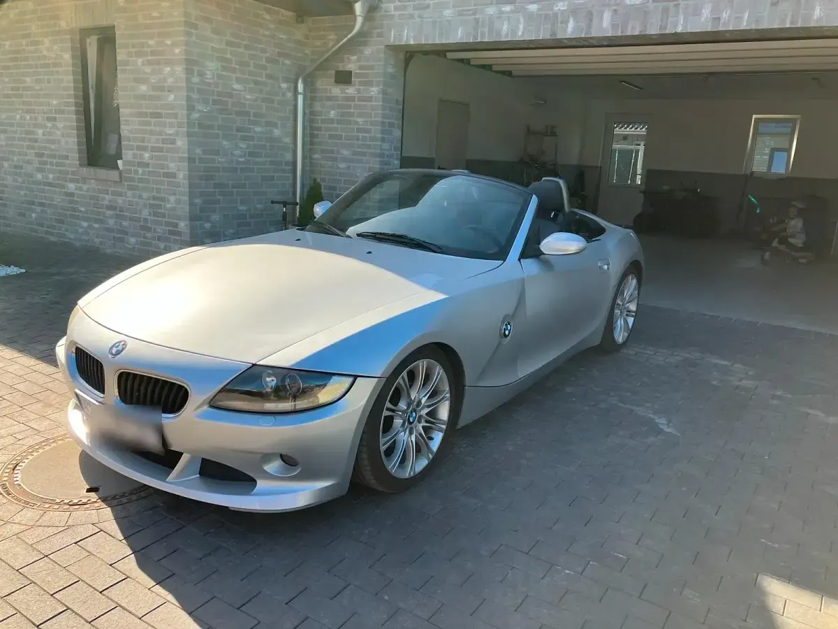Gebraucht BMW Z4 192 PS (141 kW) 2003 Silber Cabrio