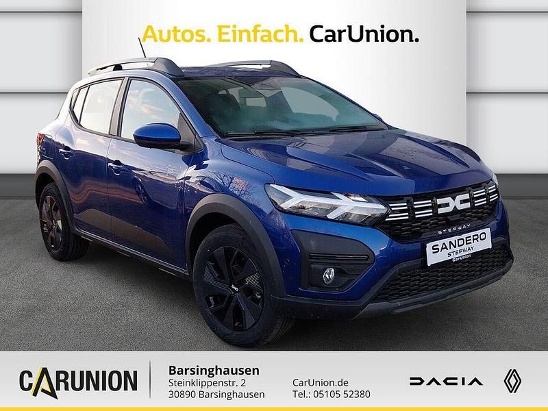 Neu Dacia Sandero Expression 91 PS (66 kW) 2025 Ironblau metallic Limousine