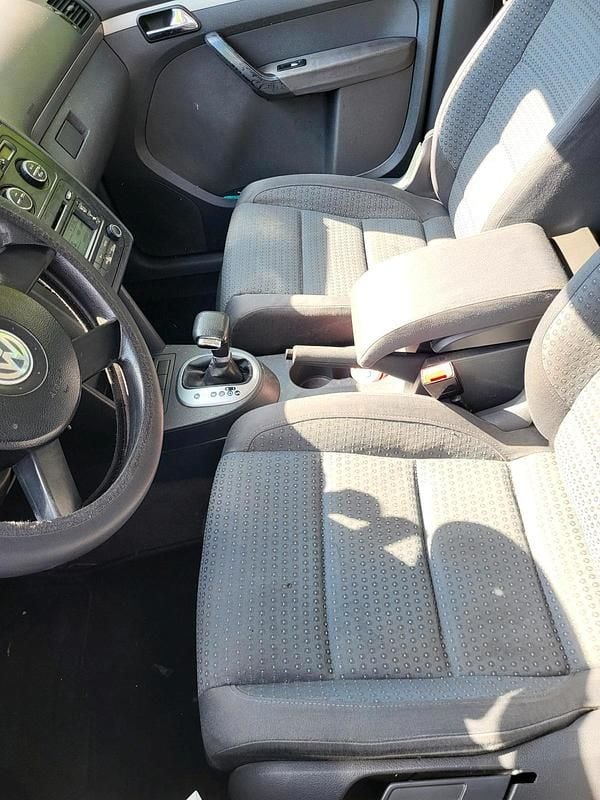 Gebraucht VW Touran 140 PS (102 kW) 2004 Grau Van / Kleinbus