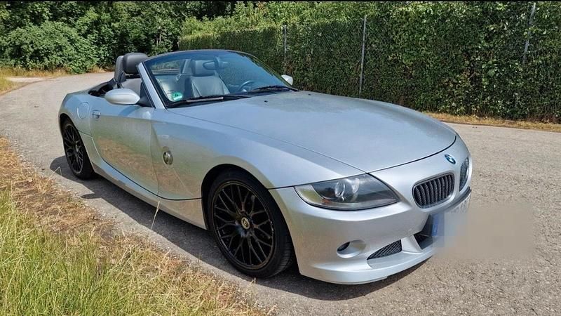 Gebraucht BMW Z4 192 PS (141 kW) 2003 Silber Cabrio