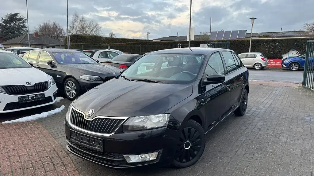 Gebraucht Skoda Rapid Ambition 90 PS (66 kW) 2014 Cerna magic/black magic Kleinwagen