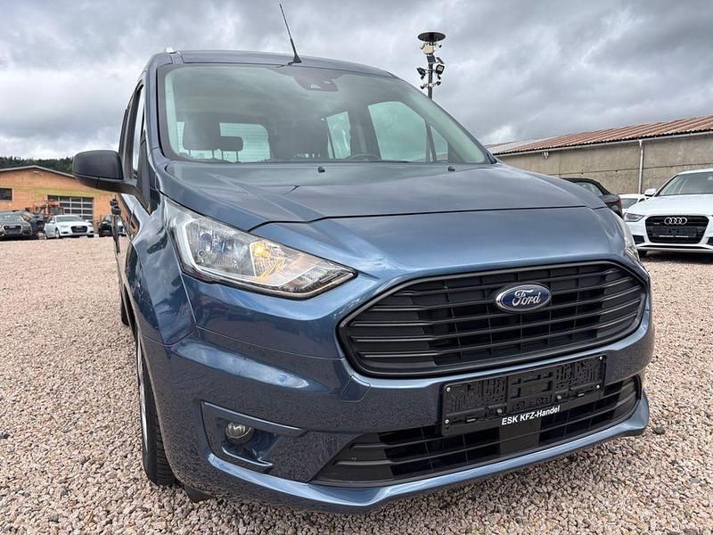 Blau Gebraucht 2018 Ford Tourneo Connect Trend Limousine | 13.900 € (Fairer Preis) - Bild 1/4