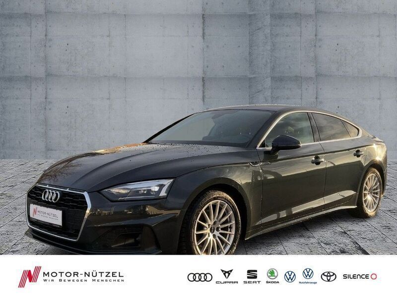 Grau Gebraucht 2022 Audi A5 Sportback Basis Limousine | 29.690 € (Guter Preis) - Bild 1/4