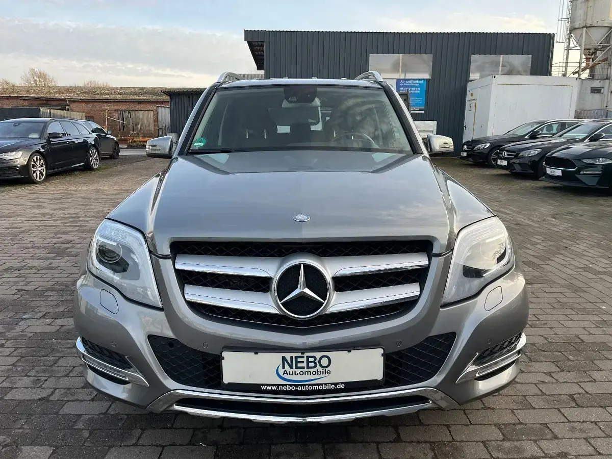 Gebraucht Mercedes GLK250 204 PS (150 kW) 2014 Silber SUV