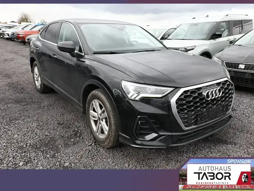Gebraucht Audi Q3 Sportback Advanced 150 PS (110 kW) 2021 Schwarz metallic SUV