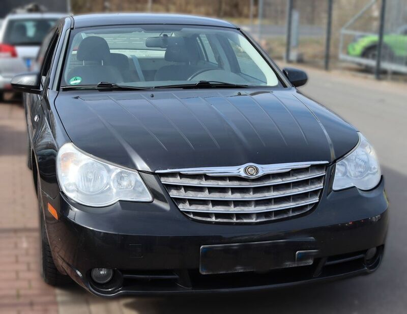 Schwarz Gebraucht 2008 Chrysler Sebring Touring Limousine | 1.590 € - Bild 1/4
