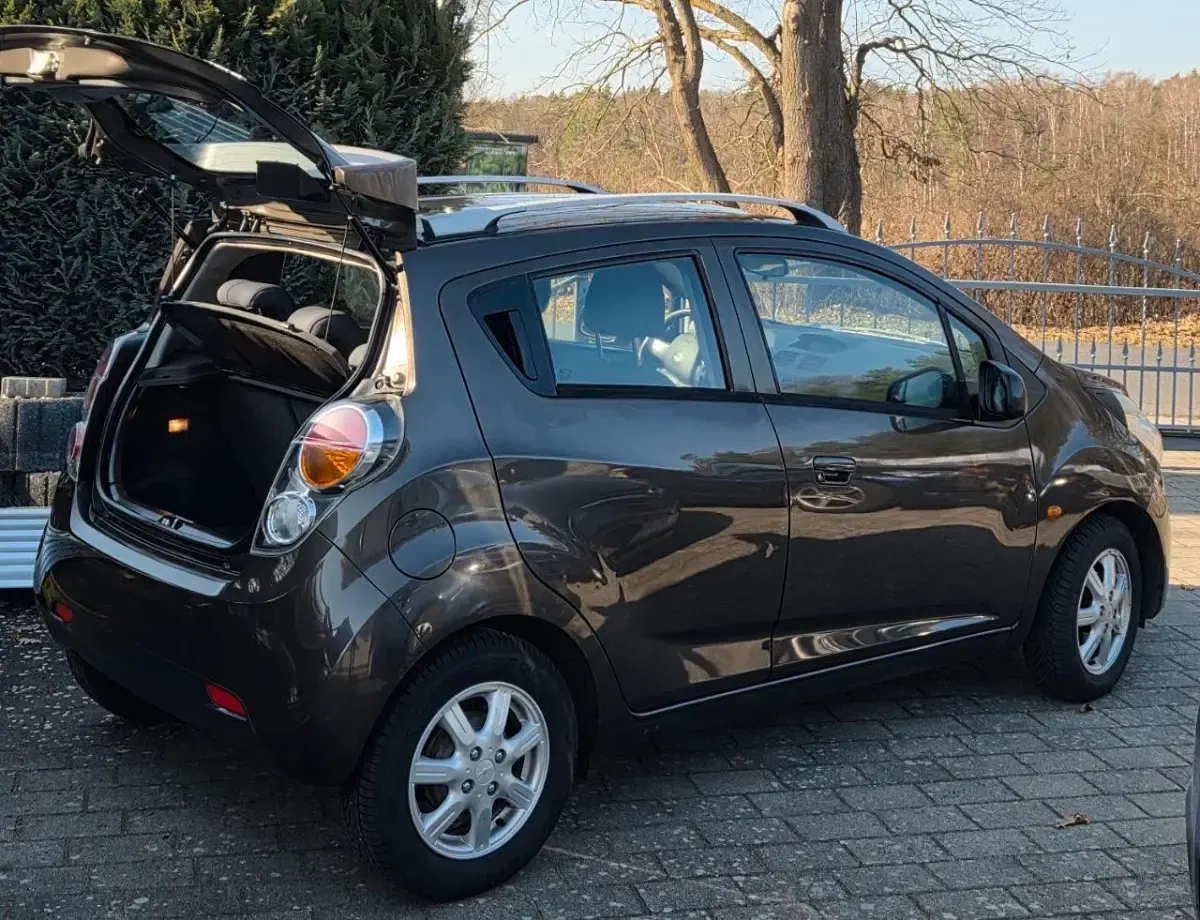 Brugt Chevrolet Spark LS 82 HK (60 kW) 2011 Sort Hatchback
