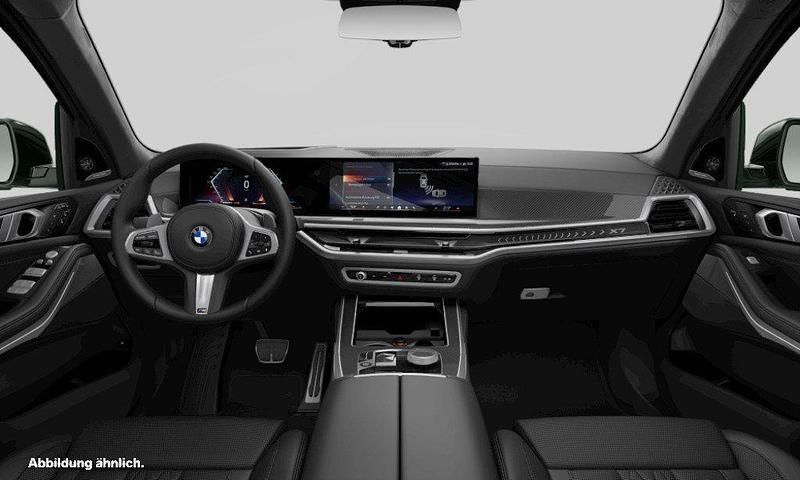 Gebraucht BMW X7 M Sport 352 PS (258 kW) 2025 Schwarz SUV