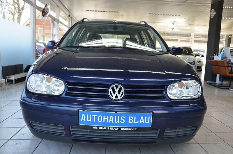 Gebraucht VW Golf IV Highline 116 PS (85 kW) 1999 Blau Kombi