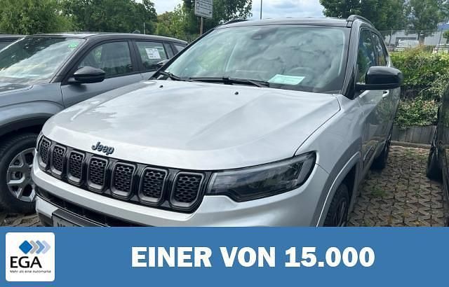 Gebraucht Jeep Compass 241 PS (177 kW) 2022 Silber SUV