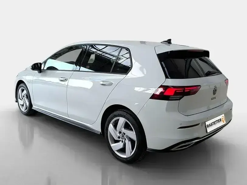 Gebraucht VW Golf VII GTE 204 PS (150 kW) 2021 Weiss Kleinwagen