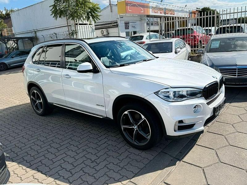 Weiß Gebraucht 2015 BMW X5 Performance SUV | 20.999 € (Guter Preis) - Bild 1/4