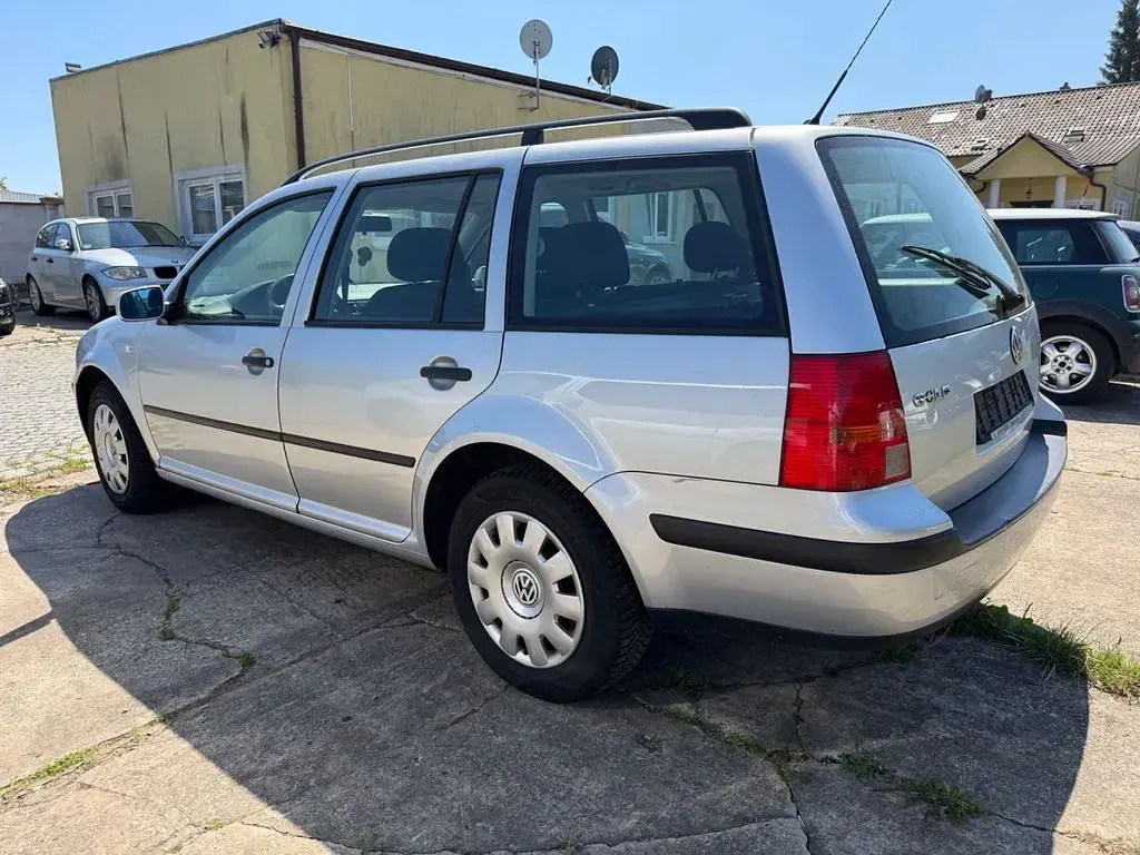 Gebraucht VW Golf IV Edition 105 PS (77 kW) 2001 Silber Limousine