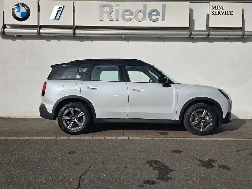 Gebraucht Mini Countryman Favoured 170 PS (125 kW) 2024 Weiß SUV