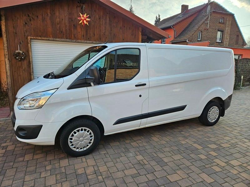 Gebraucht Ford Transit Custom 125 PS (91 kW) 2014 Weiß Van / Kleinbus