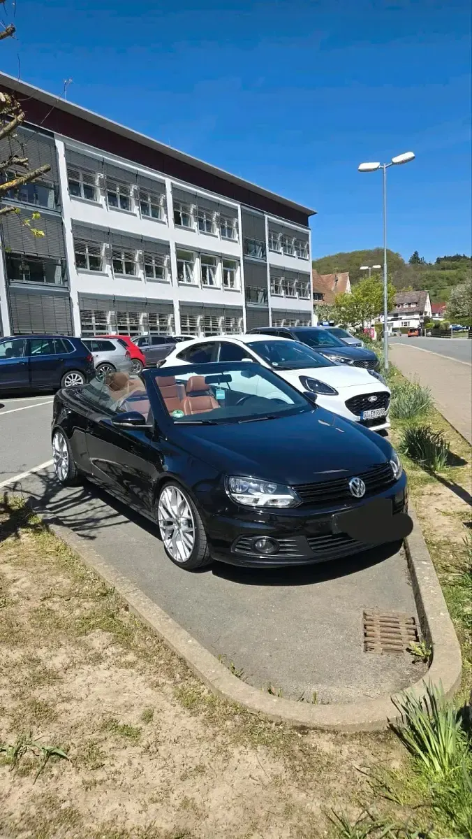 Gebraucht VW Eos 120 PS (88 kW) 2012 Blau Cabrio