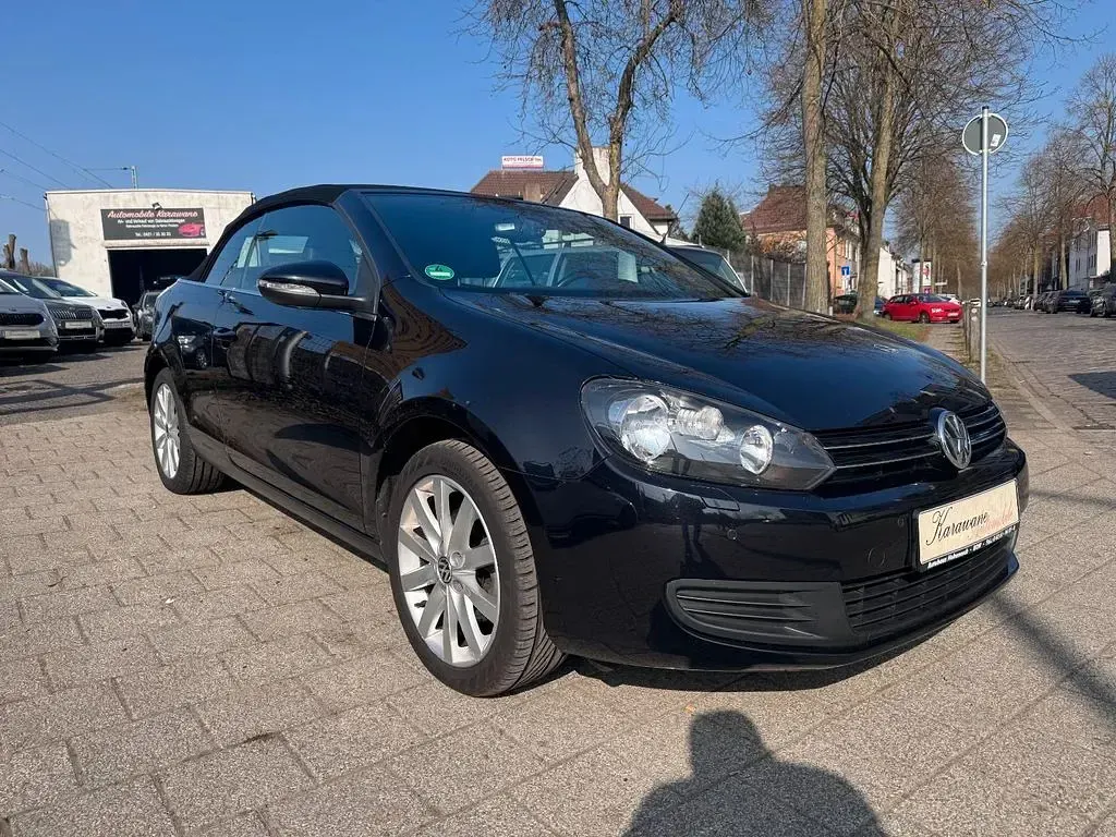 Gebraucht VW Golf Cabriolet 105 PS (77 kW) 2011 Schwarz Cabrio