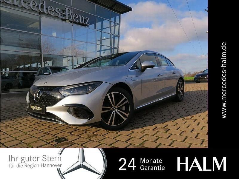 Gebraucht Mercedes EQE300 Advanced Plus 180 kW (245 PS) 2024 Lack hightechsilber Limousine