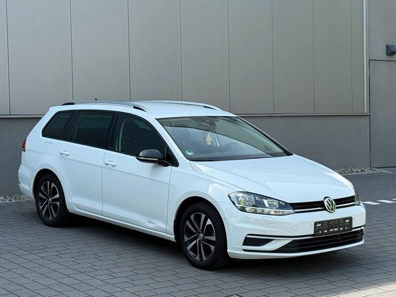 Weiß Gebraucht 2020 VW Golf VII IQ Drive Kombi | 8.925 € (Superpreis) - Bild 1/4
