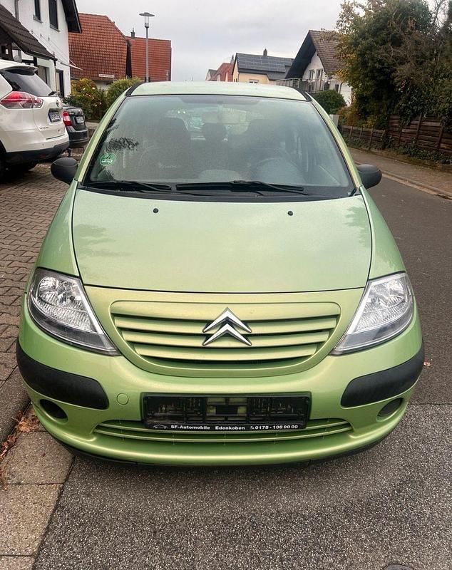 Gebraucht Citroën C3 56 PS (41 kW) 2003 Grün Kleinwagen