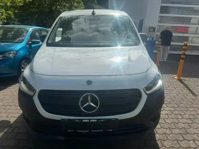 Gebraucht Mercedes Citan 110 95 PS (69 kW) 2022 Weiß Van / Kleinbus