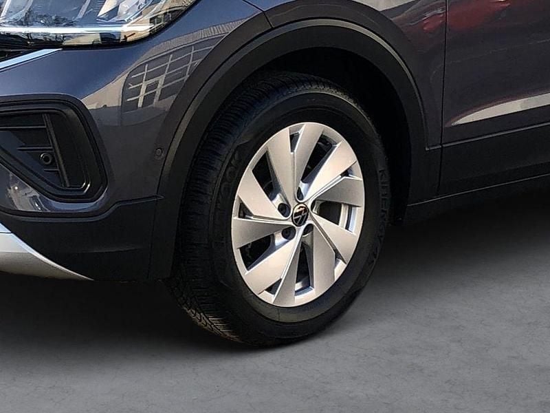 Gebraucht VW T-Cross Life 116 PS (85 kW) 2024 Grau SUV