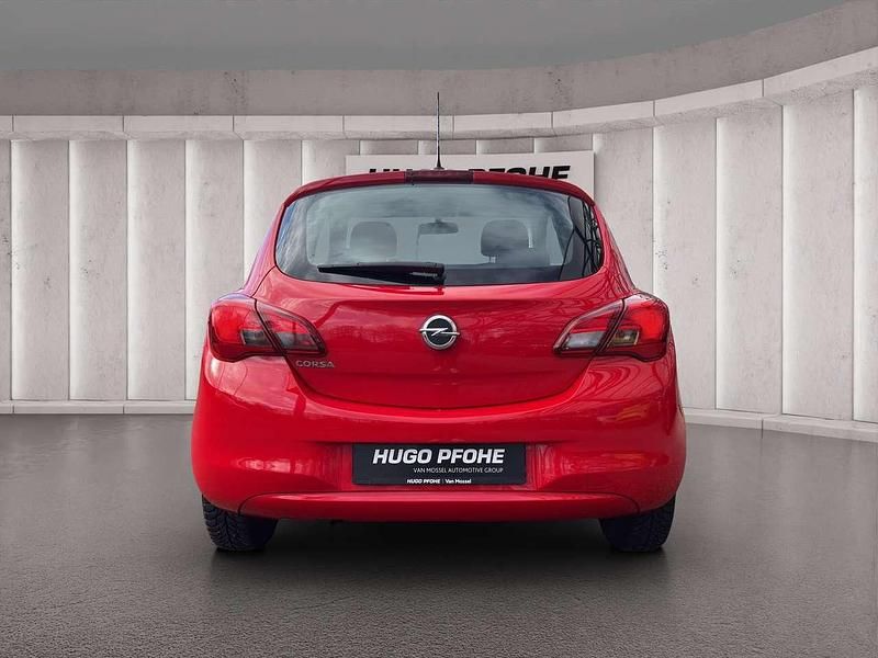 Gebraucht Opel Corsa Selection 70 PS (51 kW) 2016 Lava rot Kleinwagen