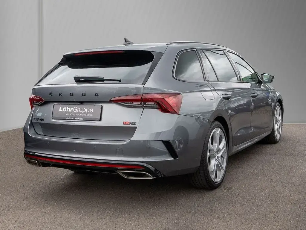 Gebraucht Skoda Octavia RS 200 PS (147 kW) 2023 Grau Kombi