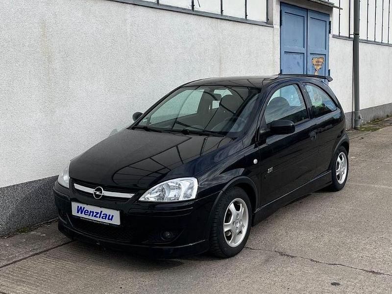 Gebraucht Opel Corsa Sport 75 PS (55 kW) 2000 Schwarz Kleinwagen