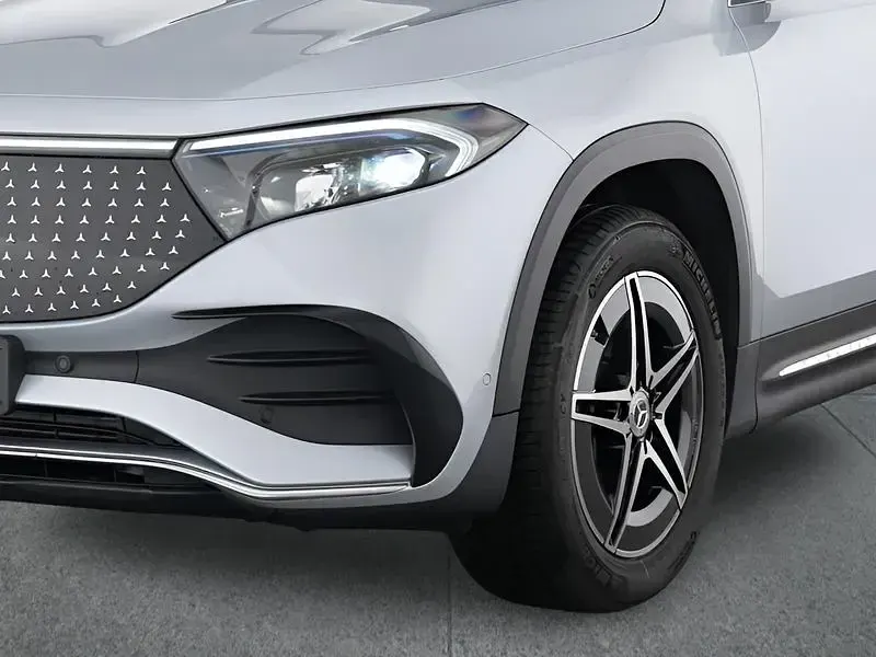 Gebraucht Mercedes EQB350 214 kW (292 PS) 2024 Silber SUV