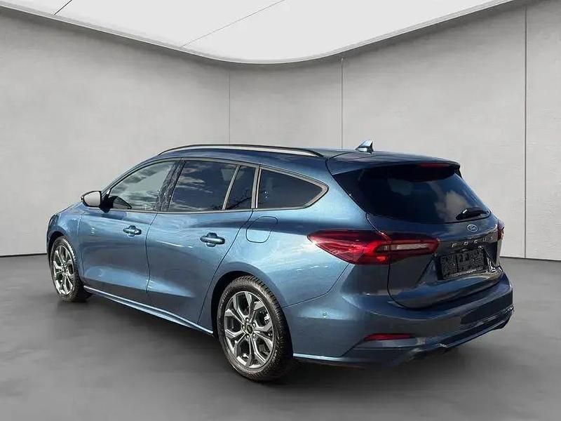 Gebraucht Ford Focus ST-Line X 155 PS (114 kW) 2024 Chrome blue metallic Kombi