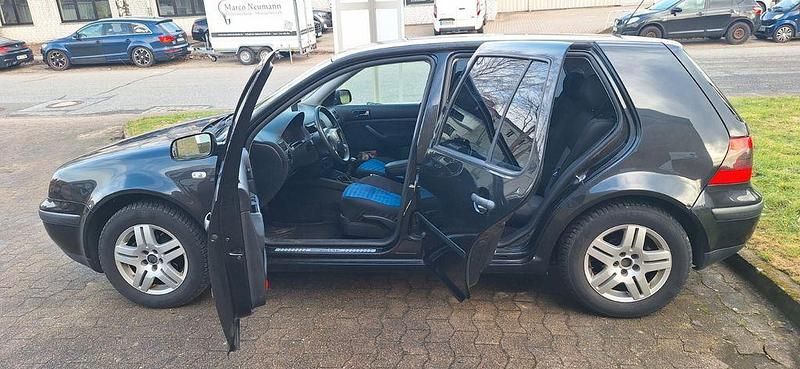 Gebraucht VW Golf IV Comfortline 75 PS (55 kW) 2002 Schwarz Limousine
