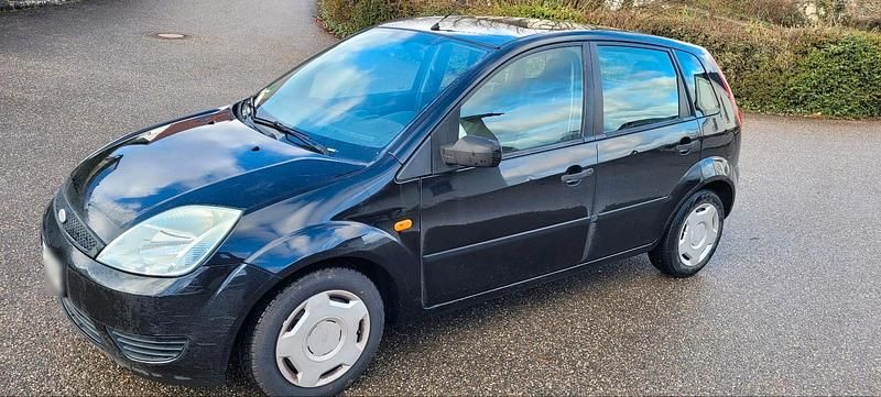 Gebraucht Ford Fiesta 70 PS (51 kW) 2005 Schwarz Kleinwagen