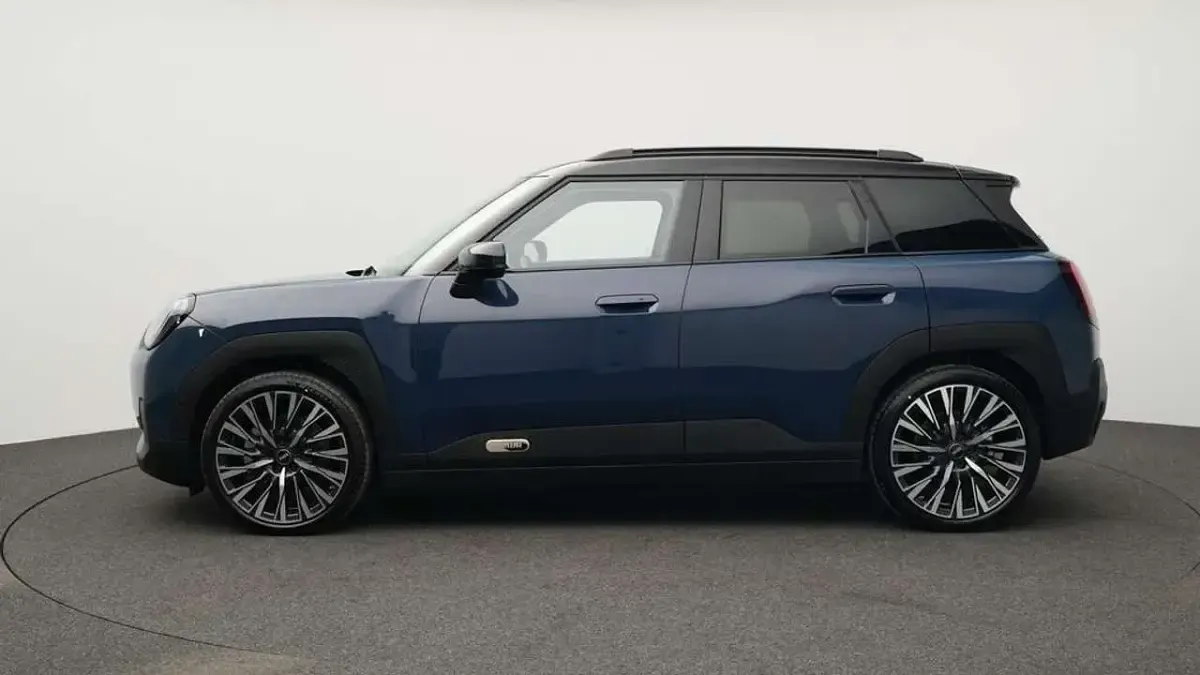 Gebraucht Mini Aceman Favoured 135 kW (184 PS) 2025 Blau SUV