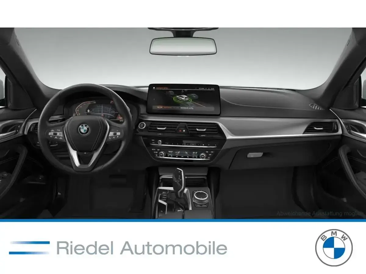 Gebraucht BMW 530 286 PS (210 kW) 2023 Alpinweiß uni Kombi