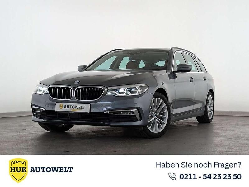 Blau Gebraucht 2019 BMW 520 Luxury Line Limousine | 27.460 € (Guter Preis) - Bild 1/3