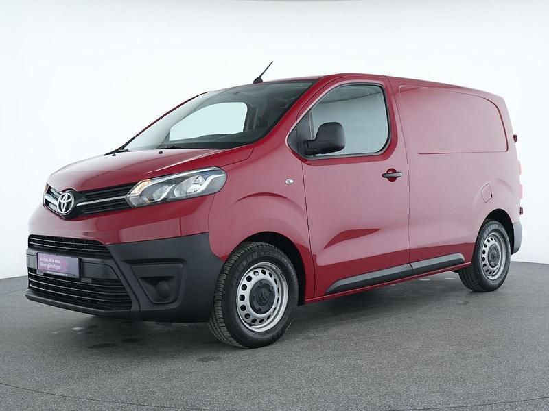 Rot Gebraucht 2021 Toyota Proace Van | 14.432 € (Fairer Preis) - Bild 1/4