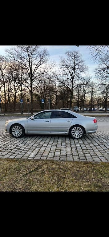 Gebraucht Audi A8 Ambiente 326 PS (239 kW) 2006 Silber Limousine