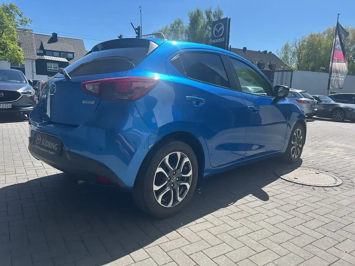 Usata Mazda 2 90 CV (66 kW) 2016 Blu