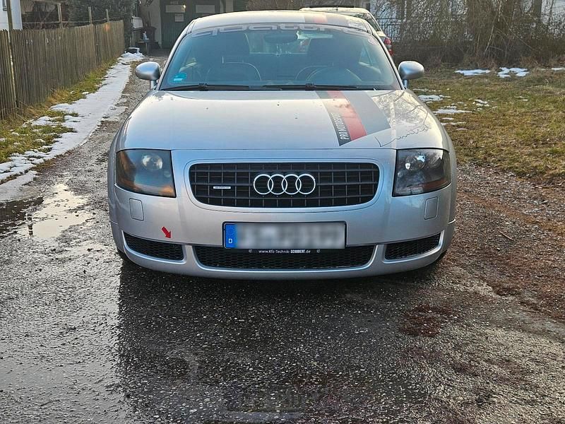 Gebraucht Audi TT 224 PS (164 kW) 2002 Silber Coupé