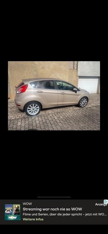 Gebraucht Ford Fiesta 101 PS (74 kW) 2016 Beige Limousine