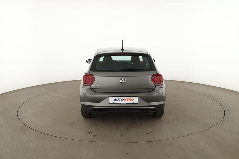 Gebraucht VW Polo Comfortline 95 PS (69 kW) 2018 Grau Limousine